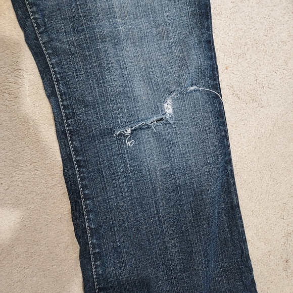 Guess Jean's - Picture 5 of 8